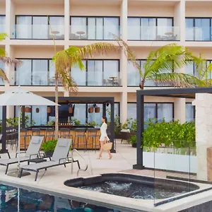 Hive By G Cancun