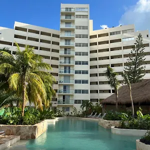 Calypso Cancun